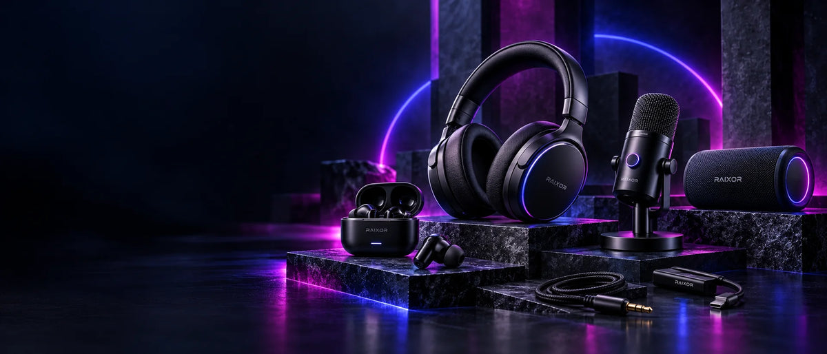 Accesorios de audio RAIXOR con audífonos Bluetooth, auriculares TWS, micrófono USB y parlante portátil.